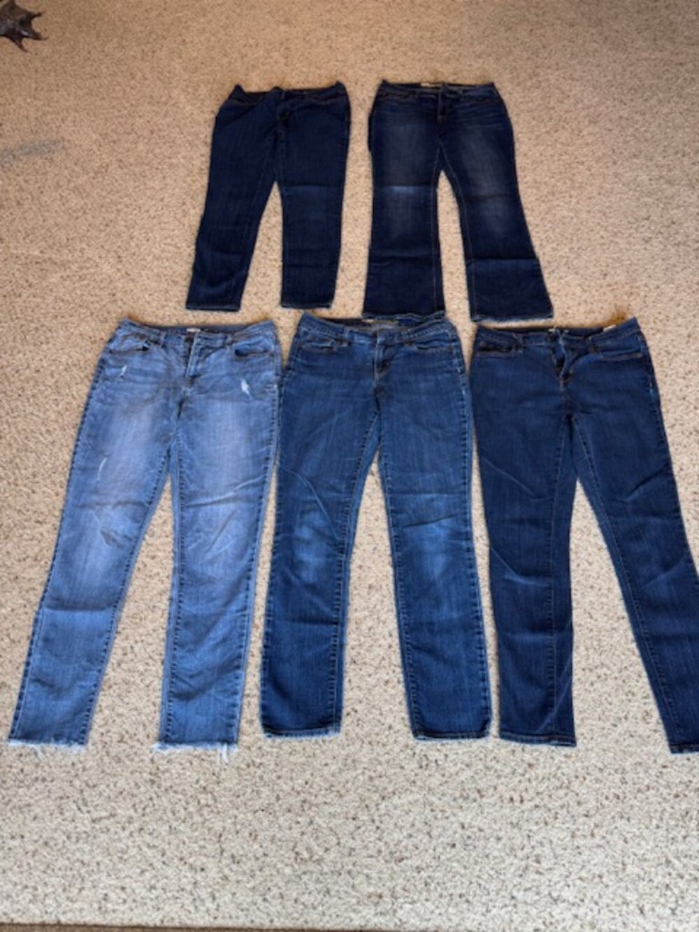 Old Navy Women's Blue Jeans Size 4 Mid-Rise Lot of (5) - Picture 6 of 16
